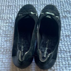 Women's Walking Cradles Shoes Size 8W